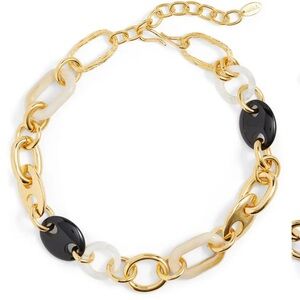 Clarice Collar Lizzie Fortunato